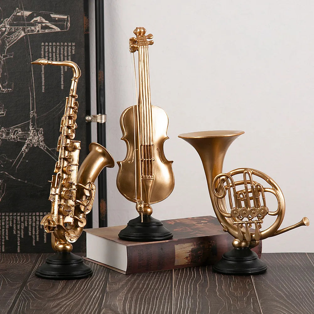 Statue Instruments de Musique en Résine : Artisanat Décoratif de Style Européen Luxueux - Violon, Saxophone, Corne Française.