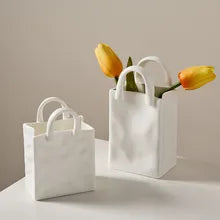 Vase à Fleurs Nordique Moderne en Céramique Blanche - Accessoire Décoratif Élégant