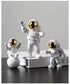 Statue Astronaute en Résine Créative - Ensemble de 3 Pièces pour la Décoration de Bureau, Modélisation, Cadeau pour Enfants et Décoration de Maison.