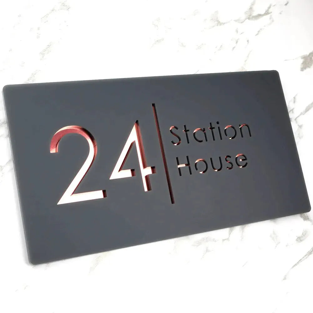 Plaque de Maison Chic Moderne