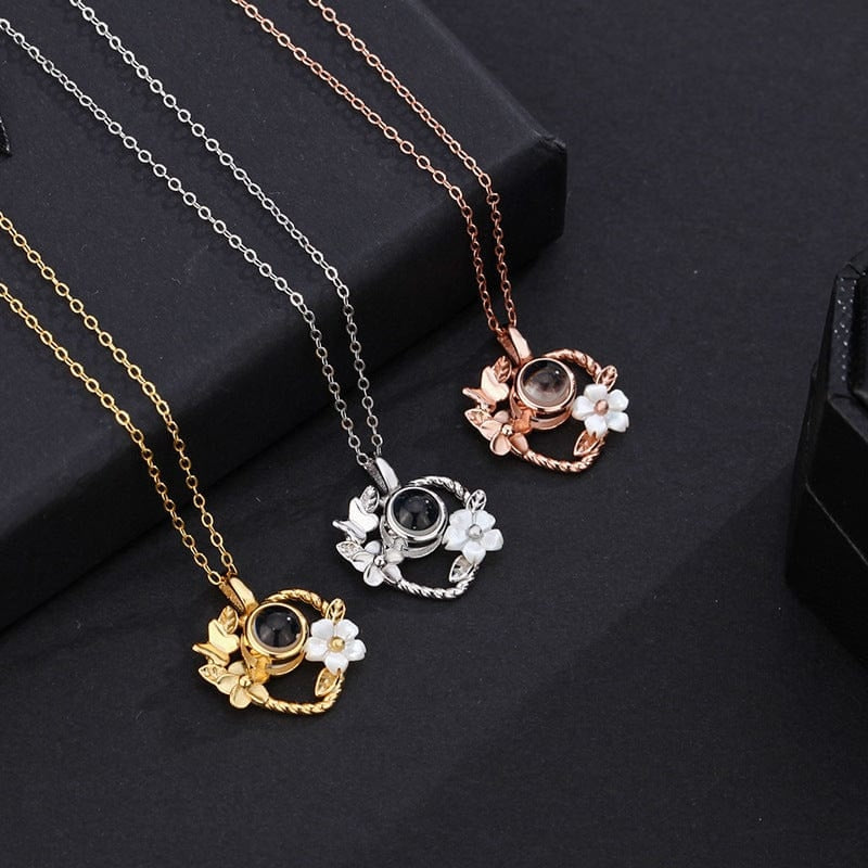 Mémoire Florale: Collier Photo